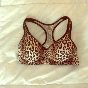 VS Pink Yoga Bra - Cheetah